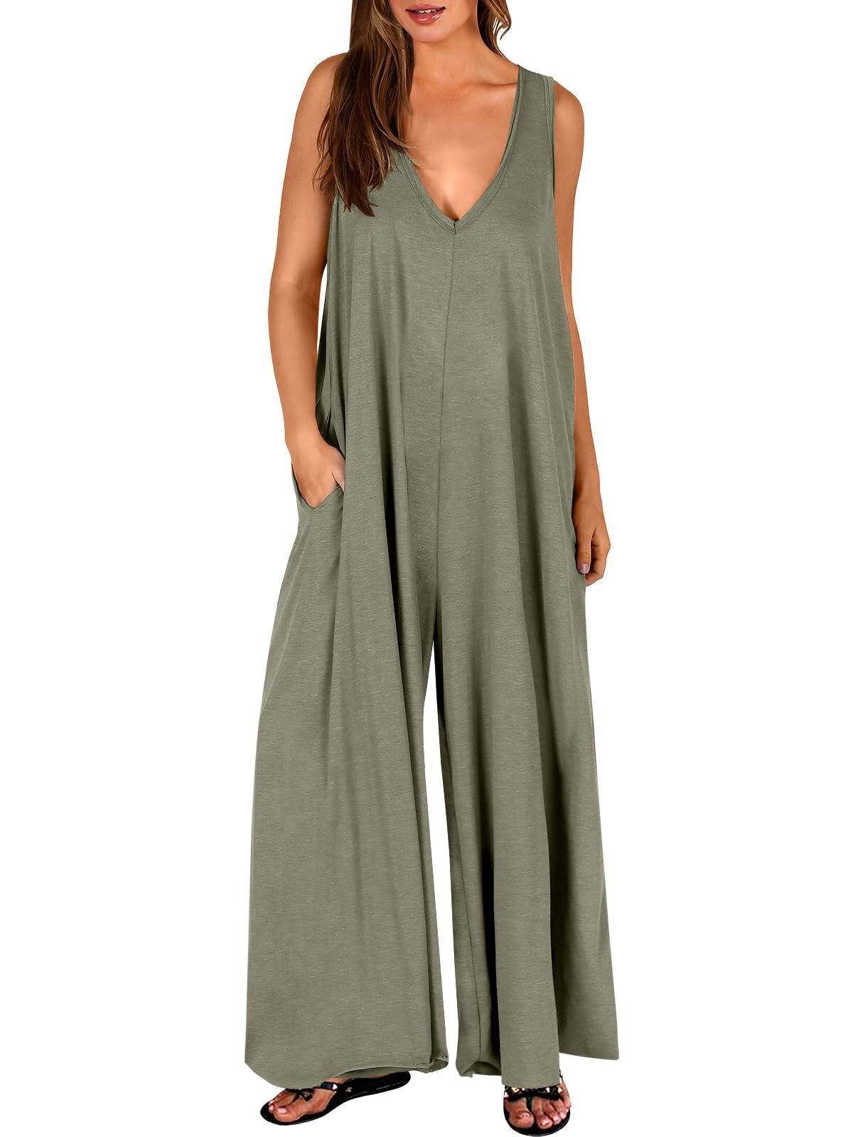 Casual Women's Jumpsuit with Pockets