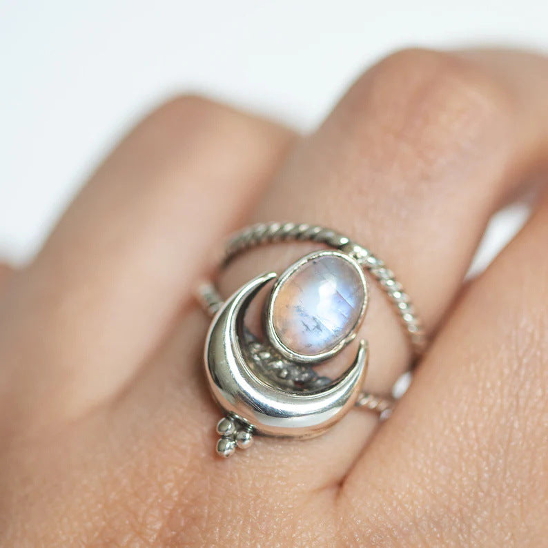 Creative Bohemian Retro Moon Stone Ring Fashion Girl