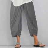 Simple and Loose Casual Capris for Women in a Solid Color and Larger Size