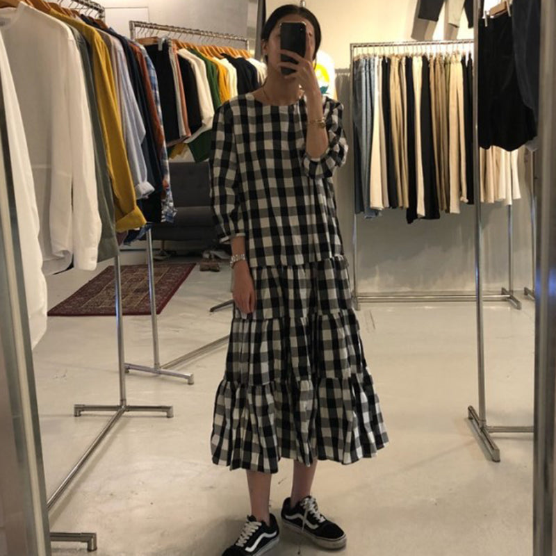 Black and White Plaid Loose Casual Long Over-the-Knee Dress