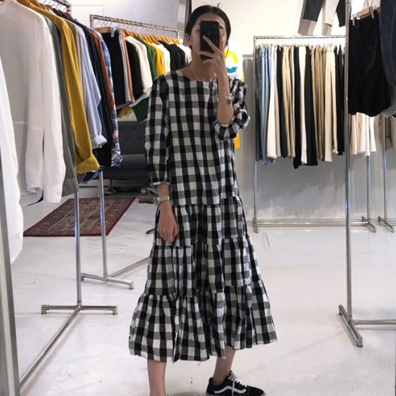 Black and White Plaid Loose Casual Long Over-the-Knee Dress