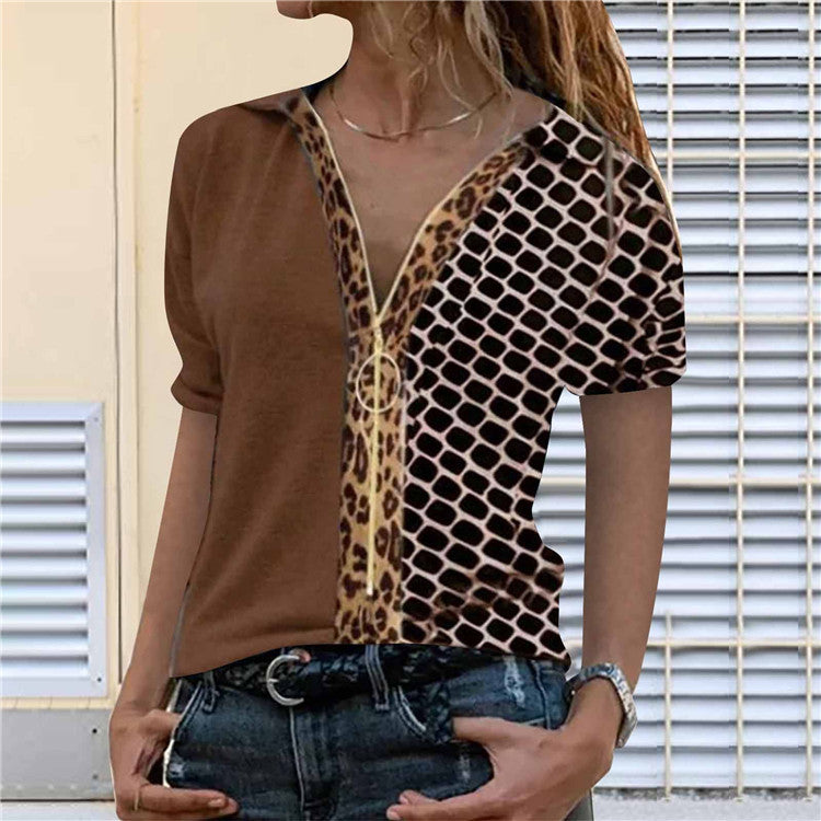 V-Neck Short-Sleeved Shirt with New Print and Contrast Color Zipper