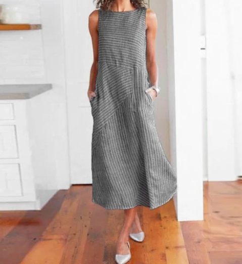 Sleeveless Maxi Dress with Casual Striped Pattern