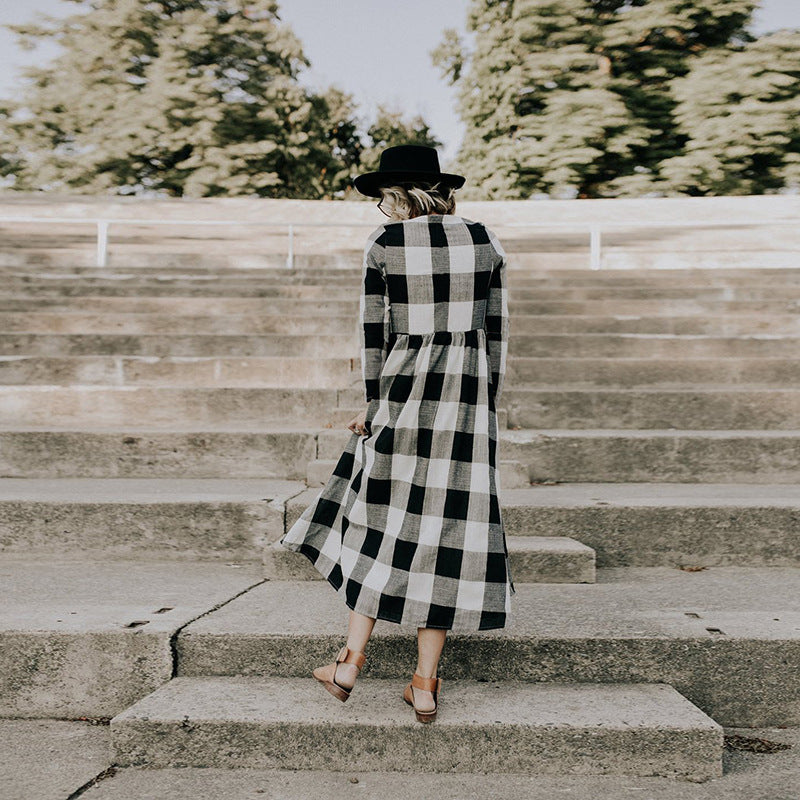 Checkered Women's Dress with a Round Neck