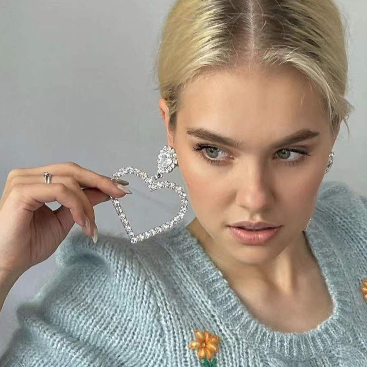 Alloy Diamond Rhinestone Glass Drill Heart-shaped Eardrops Earrings For Women
