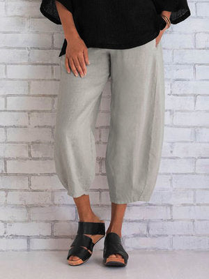 Simple and Loose Casual Capris for Women in a Solid Color and Larger Size