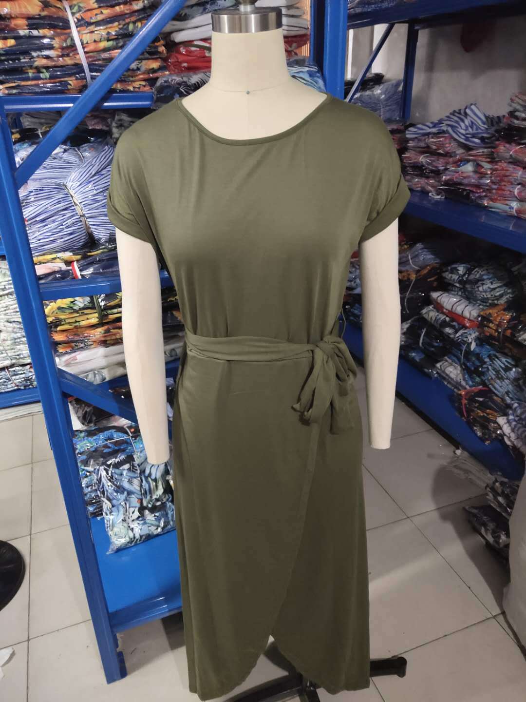 Irregular Short-Sleeved Slim Dress with Front Split