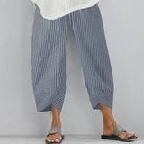 Simple and Loose Casual Capris for Women in a Solid Color and Larger Size