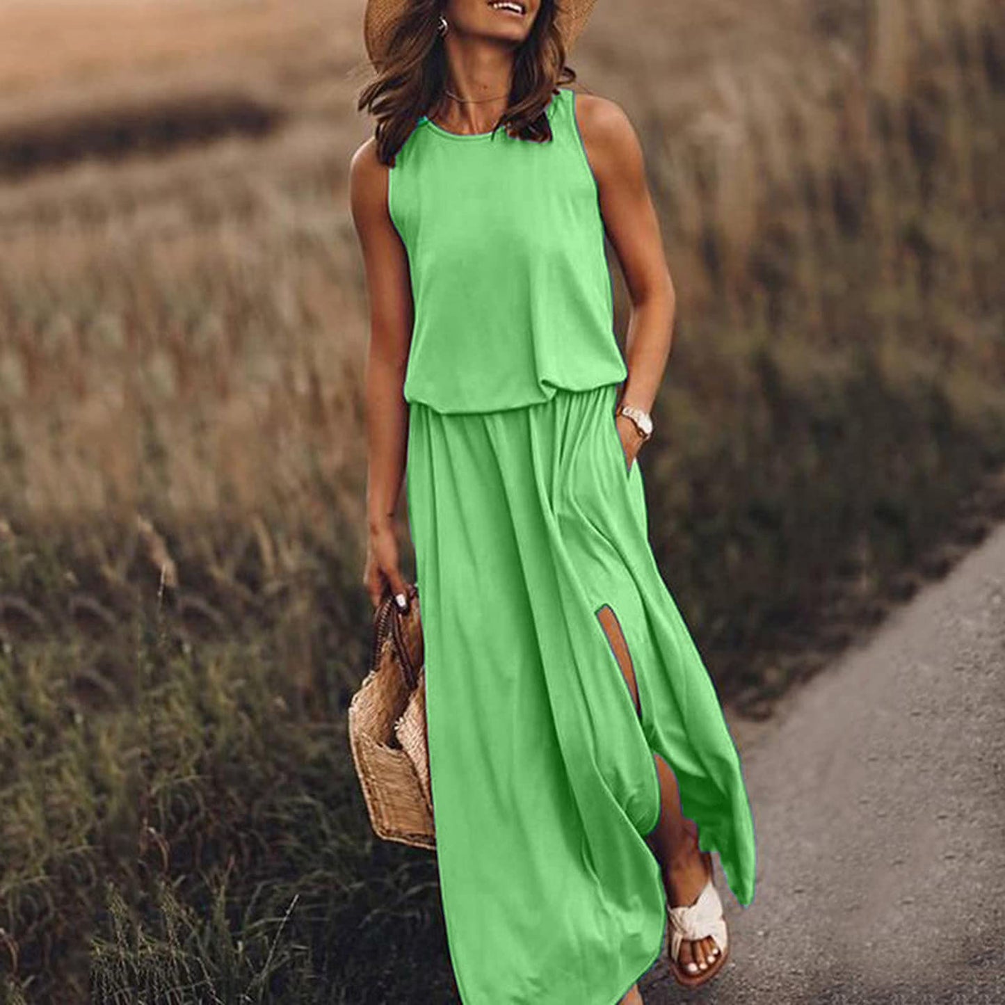 Women's Round Neck Sleeveless Split Solid Color Dress