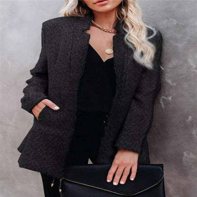 High-end Short Woolen Coat - Thick and Luxurious for Winter