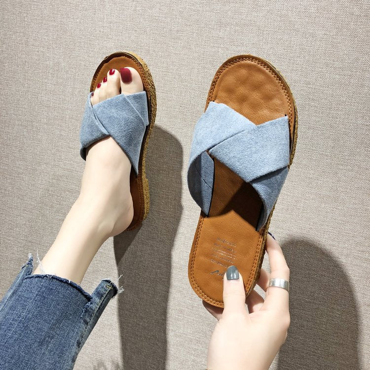 New Slippers Women's Korean-style Flat Flip-flops Cross Fashion Outerwear Women's Sandals