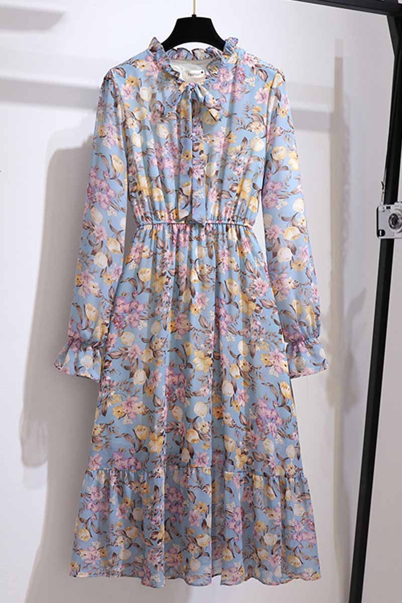 Floral Chiffon Dress for a Youthful and Slimming Look