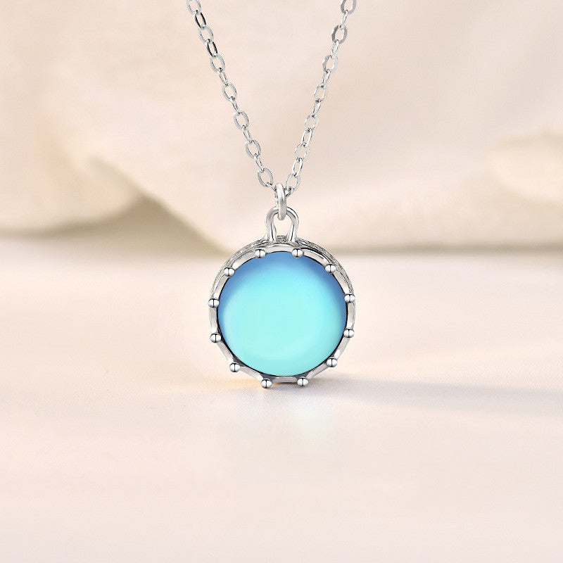Women's Fashion Simple Sterling Silver Moonstone Pendant Necklace