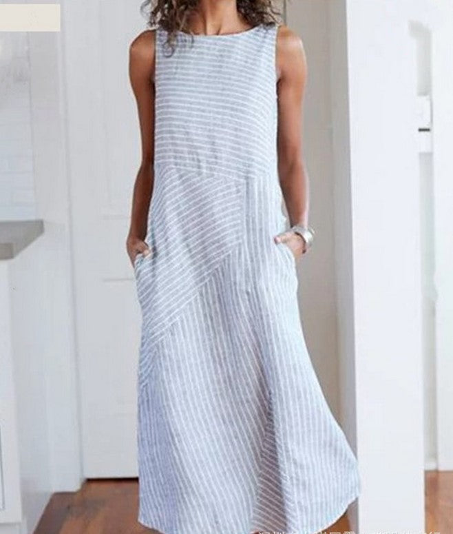 Sleeveless Maxi Dress with Casual Striped Pattern