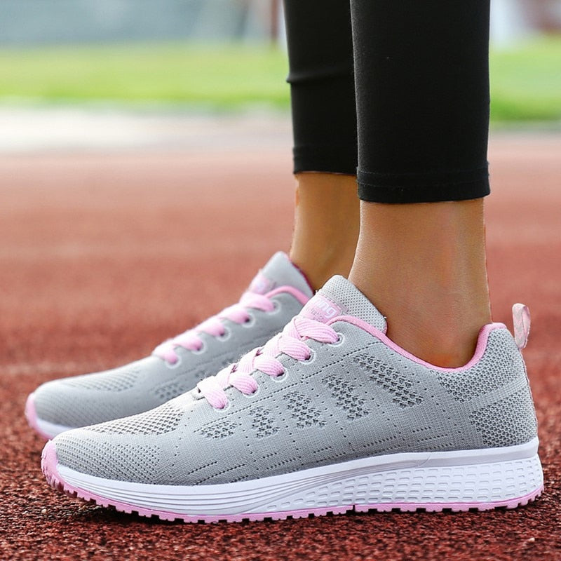 Women's Sneakers Plus Size Outdoor Women Sneakers Mesh Fabric Lace Up Shoes