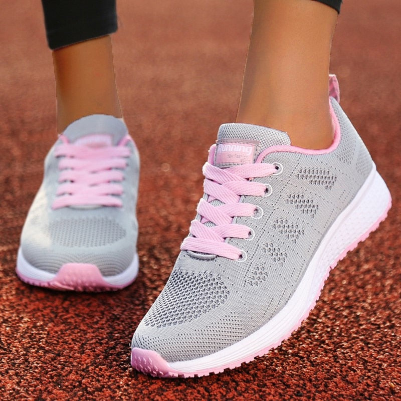 Women's Sneakers Plus Size Outdoor Women Sneakers Mesh Fabric Lace Up Shoes