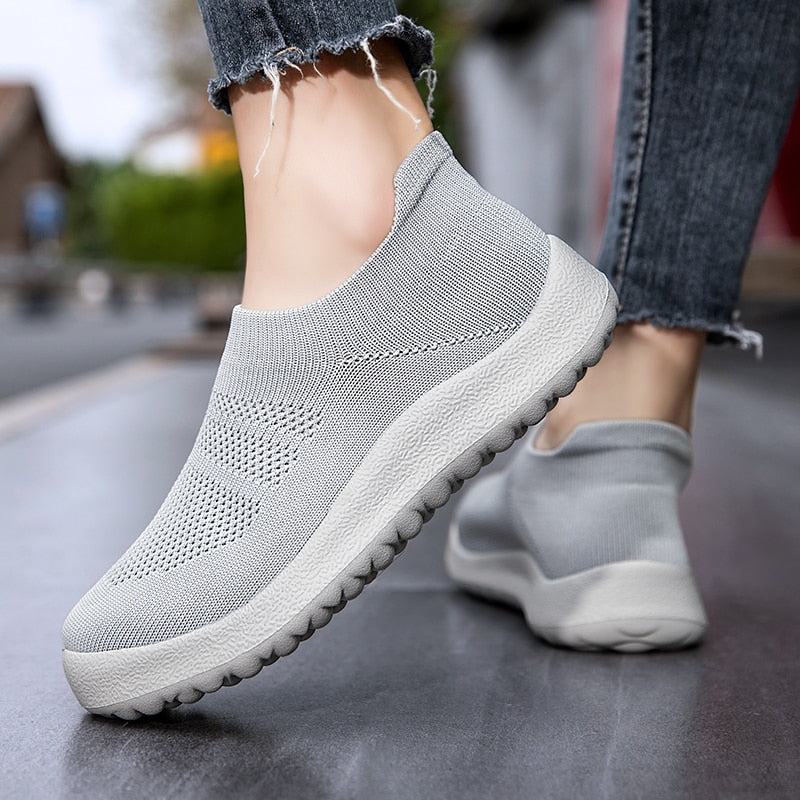 Women Casual Shoes Slip On Nurse Shoes Soft Sneakers Designer Shoes