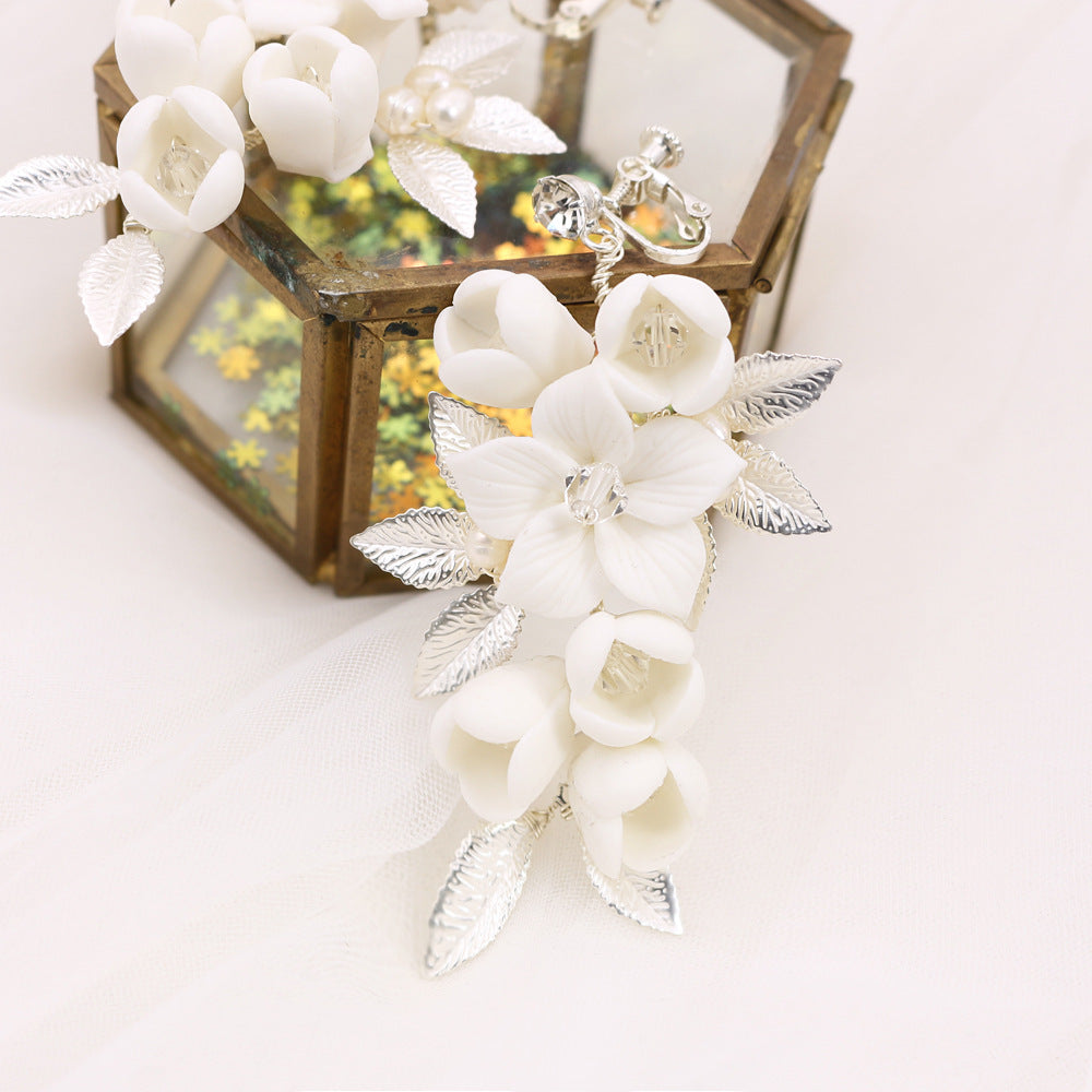 Temperament Simple White Ceramic Flower Bridal Earrings