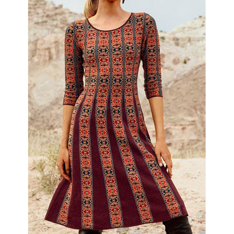 Round Neck Three-Quarter Sleeve Dress with Casual Positioning Printing