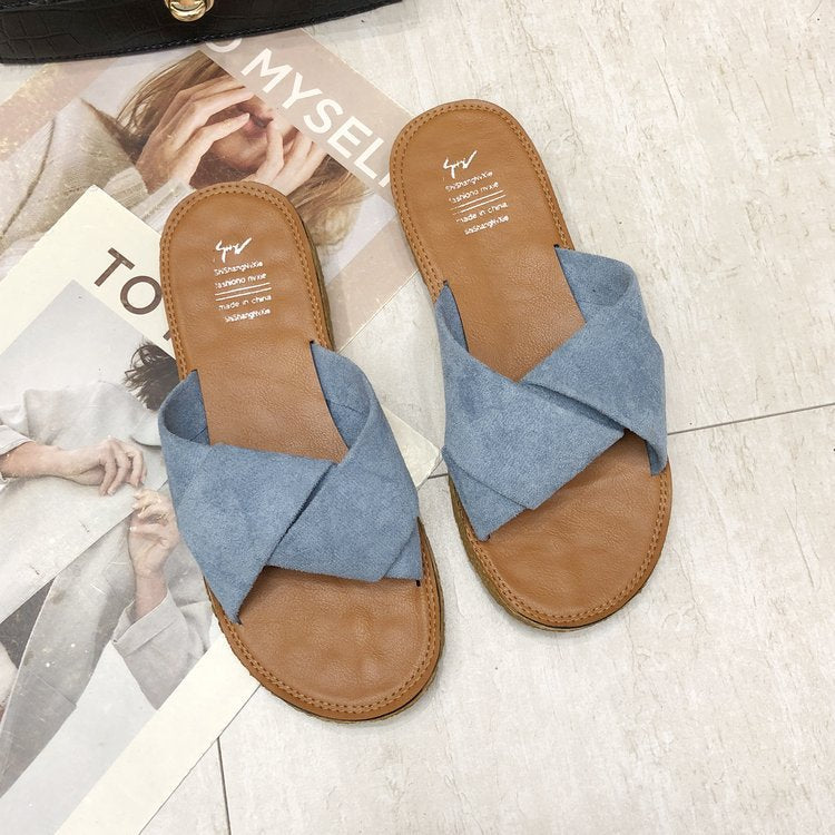 New Slippers Women's Korean-style Flat Flip-flops Cross Fashion Outerwear Women's Sandals