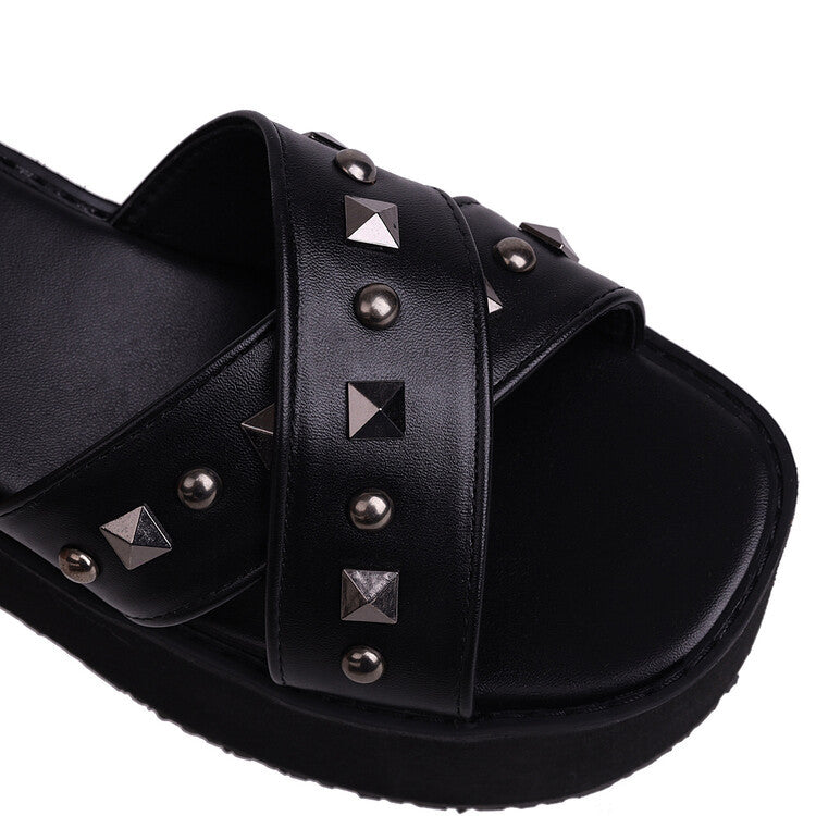 Loose-bottomed Rivet Women's Thick-soled Sandals And Slippers