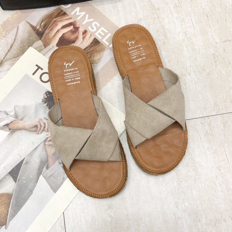 New Slippers Women's Korean-style Flat Flip-flops Cross Fashion Outerwear Women's Sandals