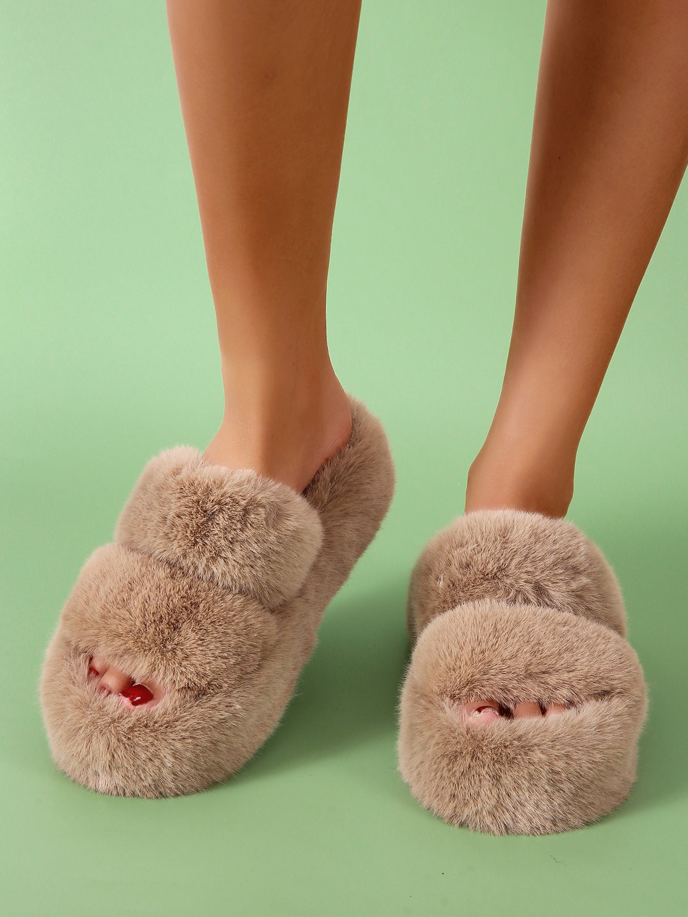 Fluffy Women's Thick-soled Home Slippers