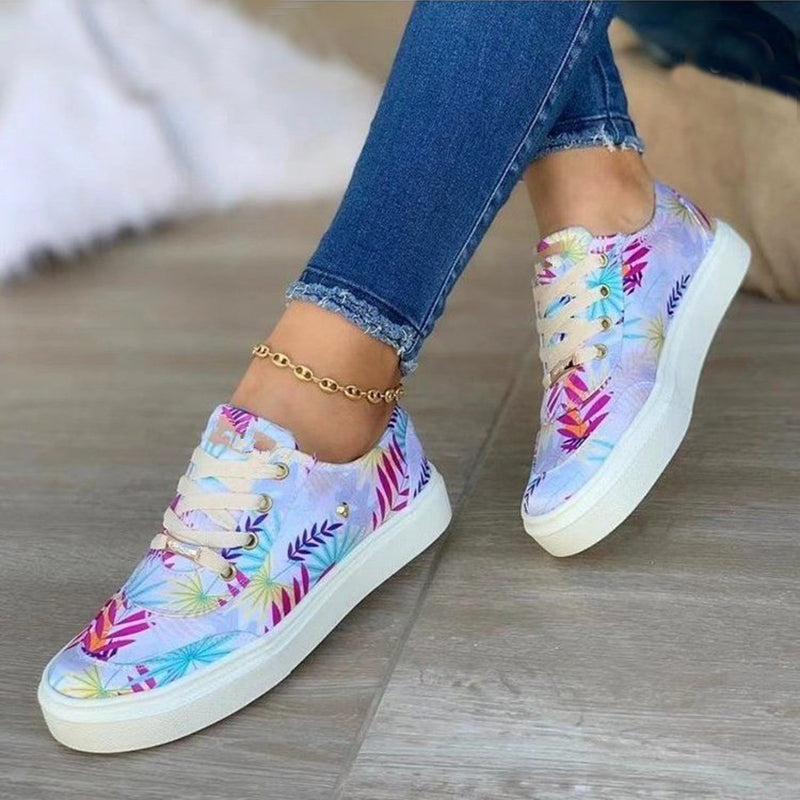 Women's Canvas Lace-Up Flats: Stylish Leaves Print Casual Sneakers