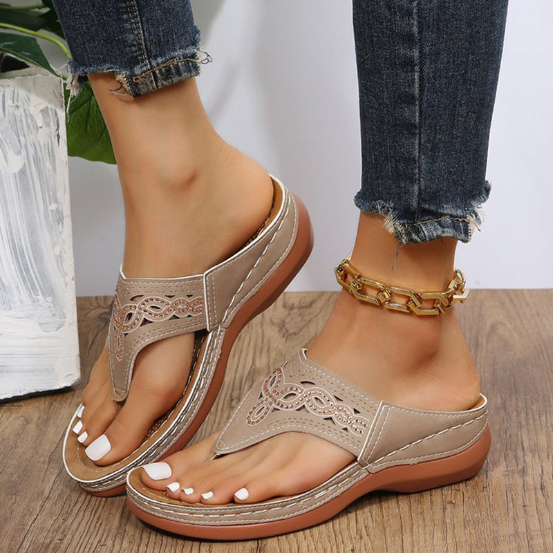 Summer Beach Shoes: Women's Clip Toe Wedge Sandals and Flip Flops Slippers