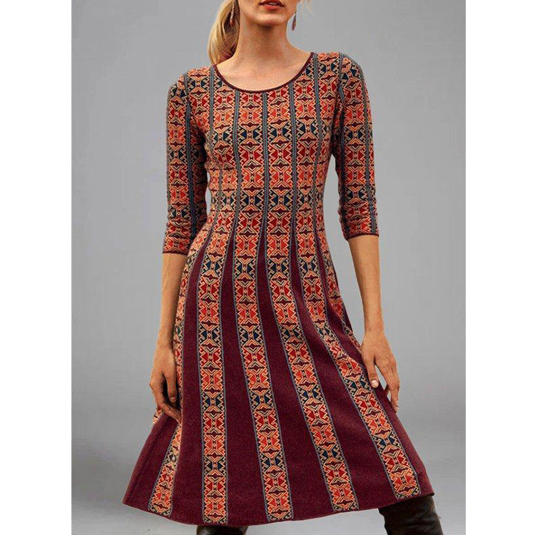 Round Neck Three-Quarter Sleeve Dress with Casual Positioning Printing