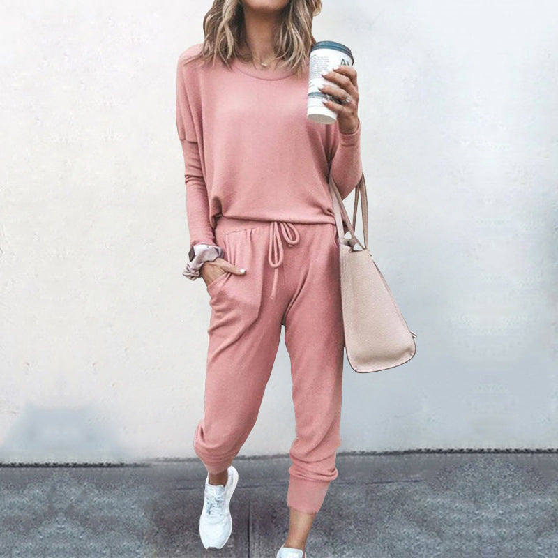 Long-Sleeved Casual Suit with a Loose and Solid Color Design