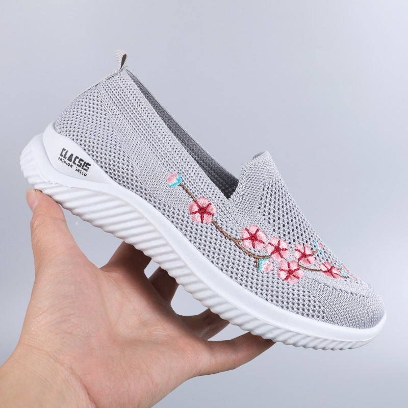 Summer Walking Shoes Women's Old Beijing Cloth Shoes Women's Mesh Breathable Casual Mom Shoes