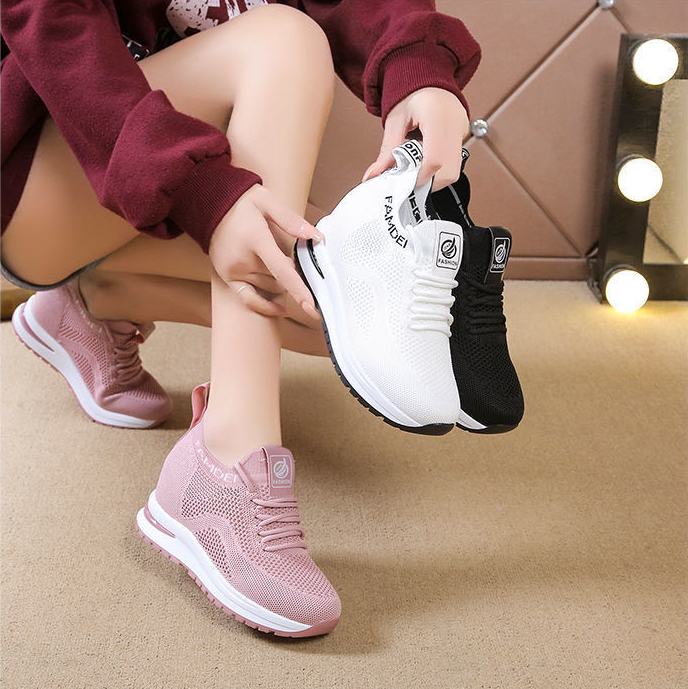 Women's High Rise Thick Soled Sneakers