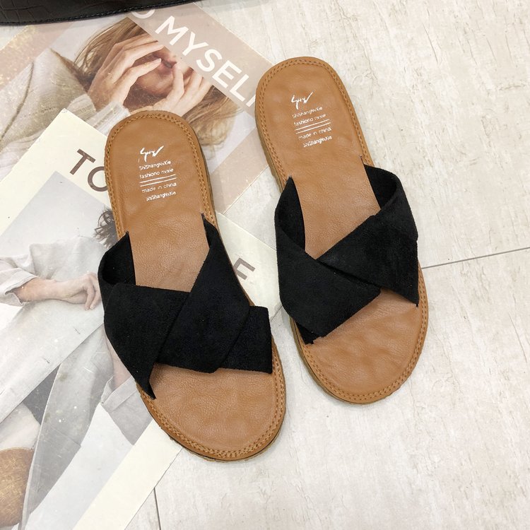 New Slippers Women's Korean-style Flat Flip-flops Cross Fashion Outerwear Women's Sandals